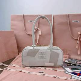 Picture of Miu Miu Handbags _SKUfw185064551fw
